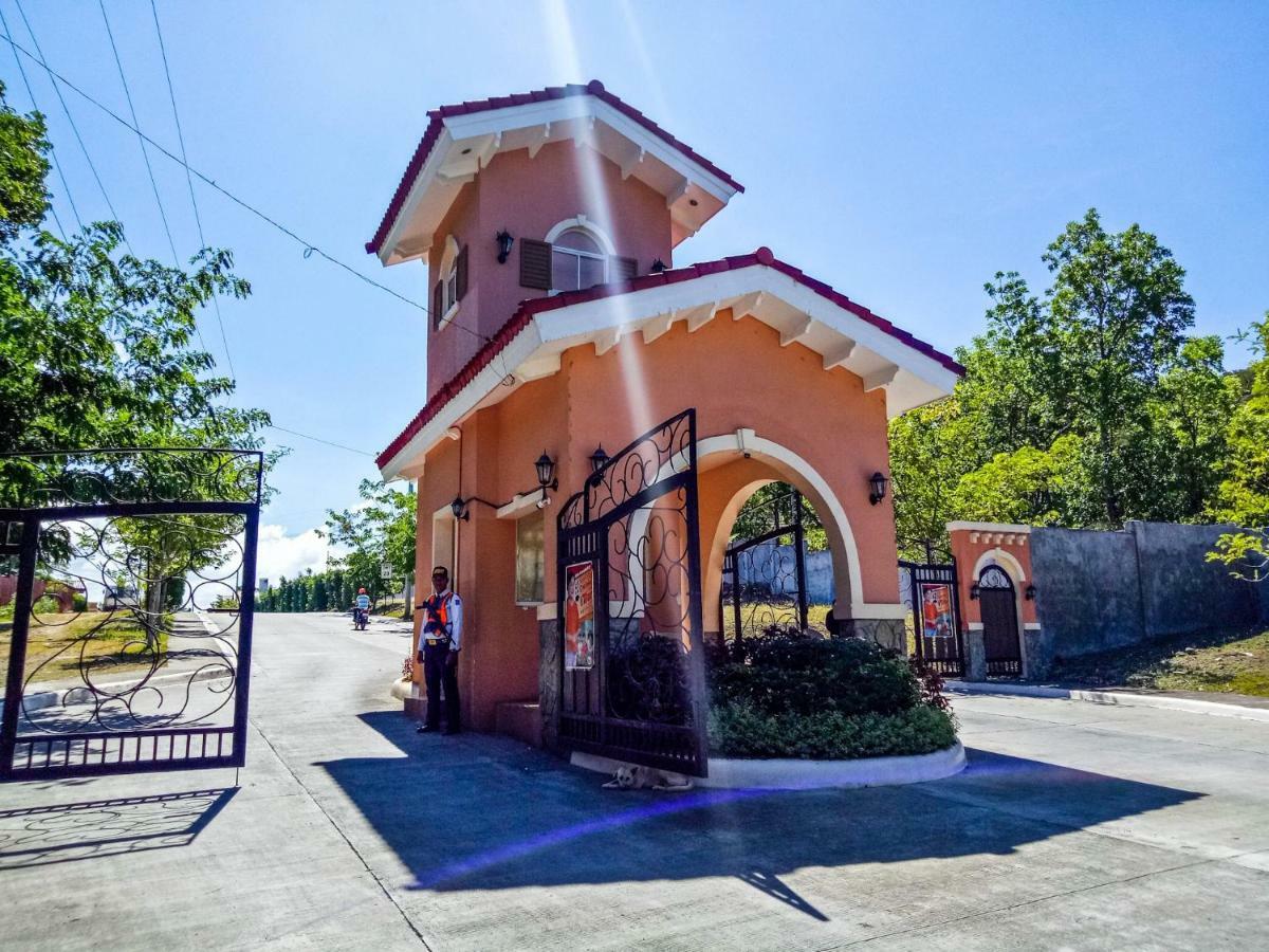 Hillview Apt W/ Pool Access - Free Wifi Tagbilaran City Exterior photo